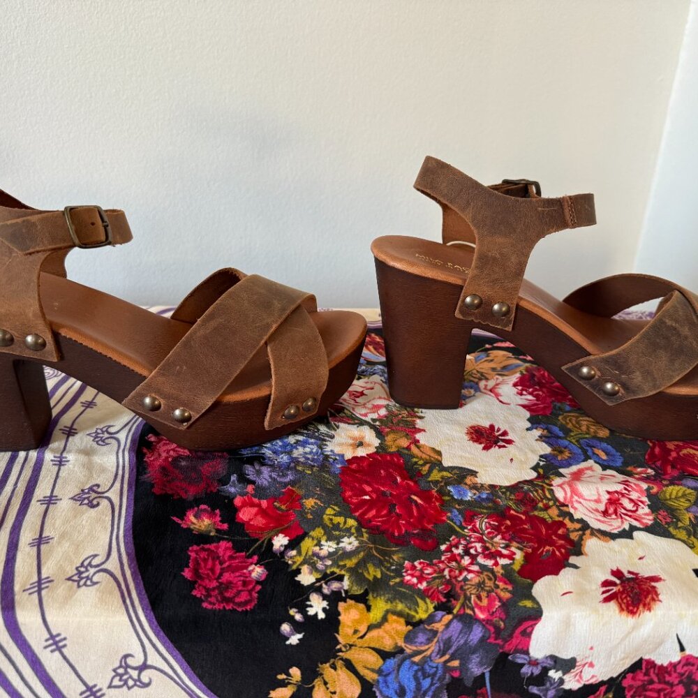 NWT - Mila Paoli Brown Heel Sz - Picture 12 of 12